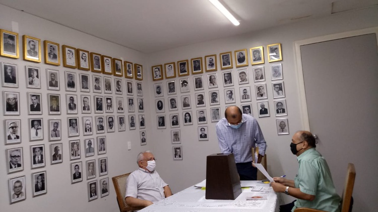 Acadêmicos Zózimo Tavares e Reginaldo Miranda da APL