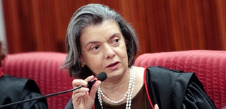 Ministra Carmen Lúcia do STF.