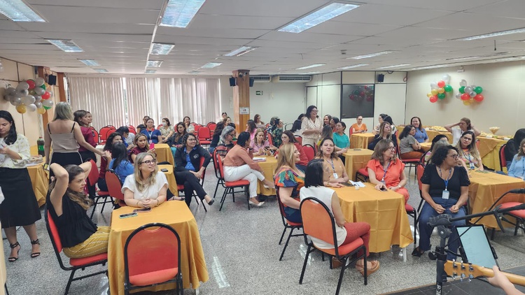 ASJEPI e TRE/PI realizam festa dos Dia das Mães