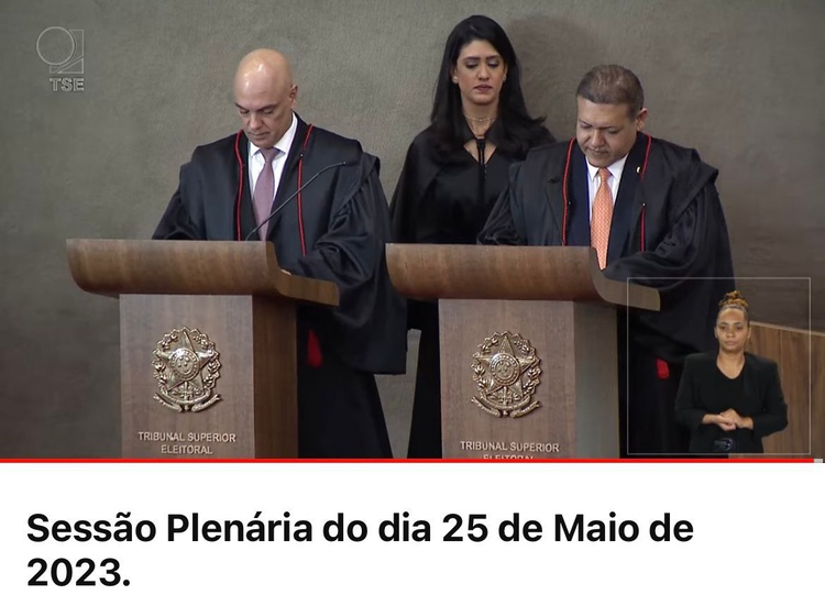 Nunes Marques toma posse como ministro efetivo do TSE