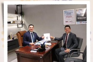 CH publica foto com o presidente e rede soacial reage com o “fora Celso” (Foto: Reprodução)