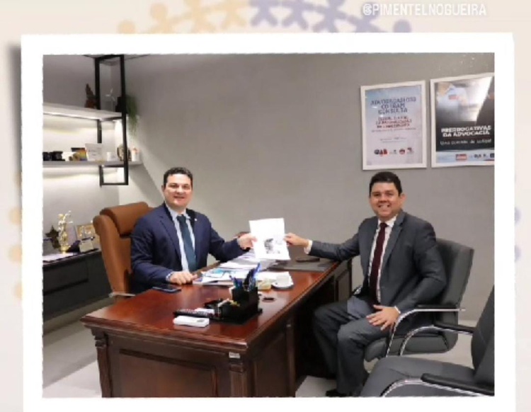 CH publica foto com o presidente e rede soacial reage com o “fora Celso”