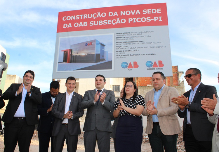 OABPI gasta quase R$ 2 milhões em obra sonrisal em Picos: Pode desabar