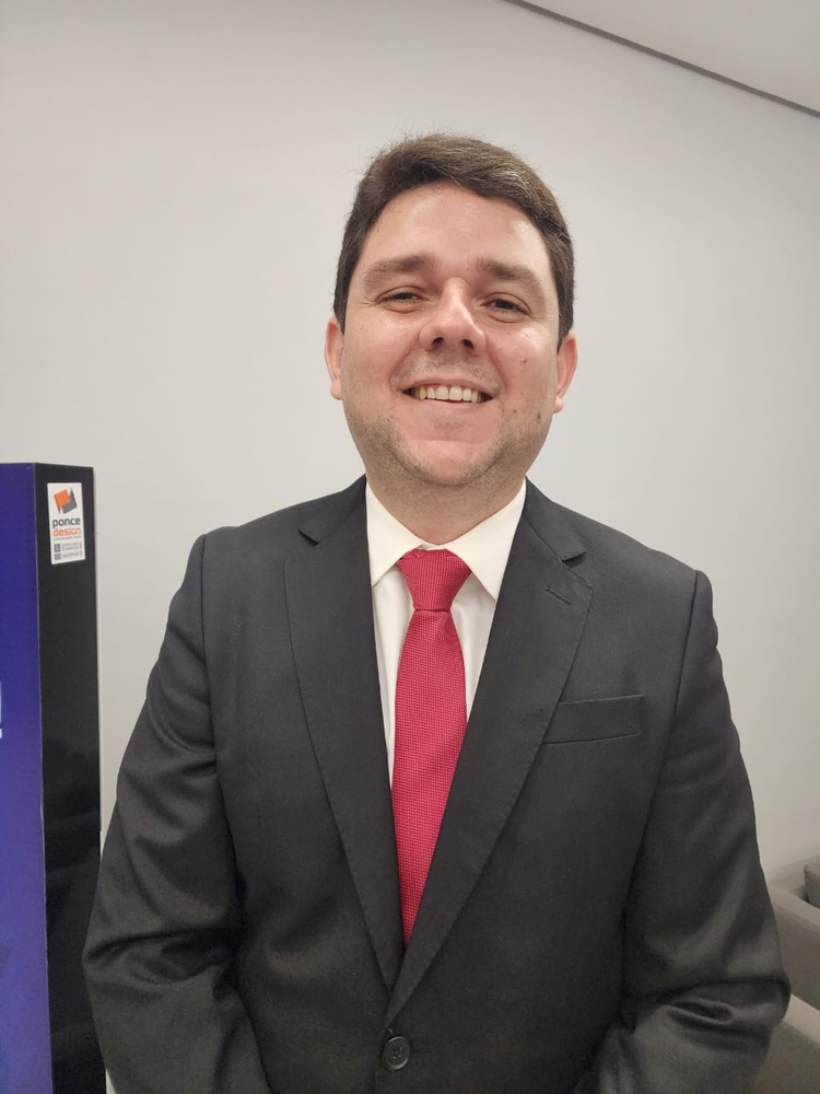 Advogado Carlos Henrique Alencar CH