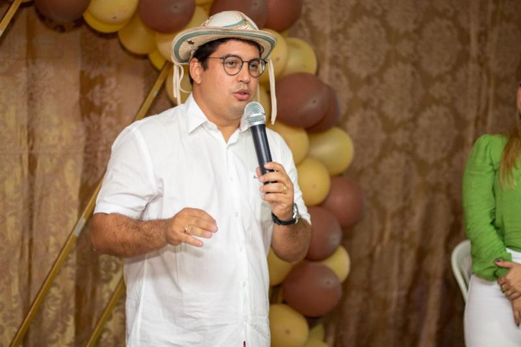 Preterido por Celso, Carlos Júnior diz que não precisa de apoio de Caciques da OAB/PI