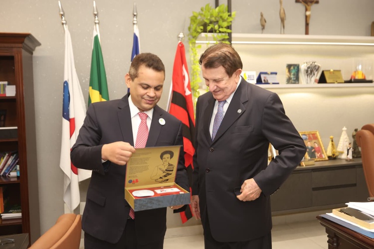 Advogado Estenio Campelo lança sua 