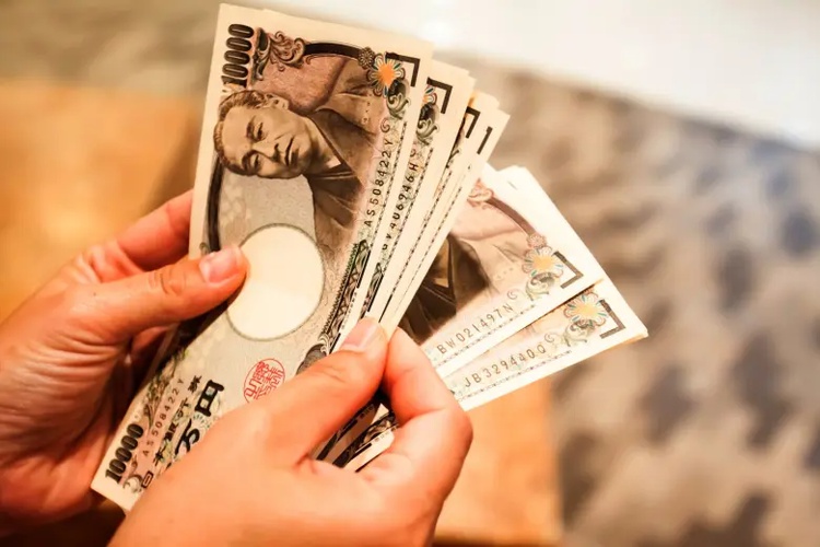 Yens, a moeda do Japão | Foto Shutterstcok