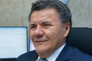 Desembargador  Federal Roberto Veloso TRF1 (Foto: Divulgação)