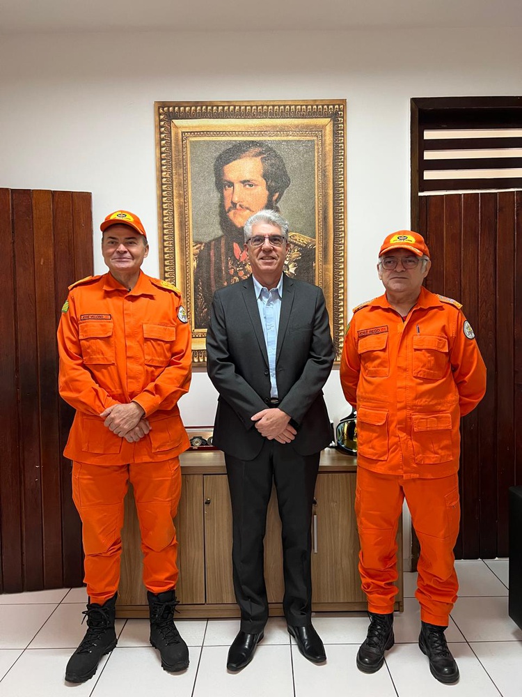 Governo do Estado implantará novo quartel do Corpo de Bombeiros na cidade de Corrente