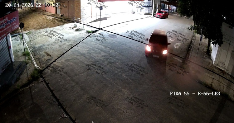 Motorista é presa após atropelar homem em situação de rua em Teresina