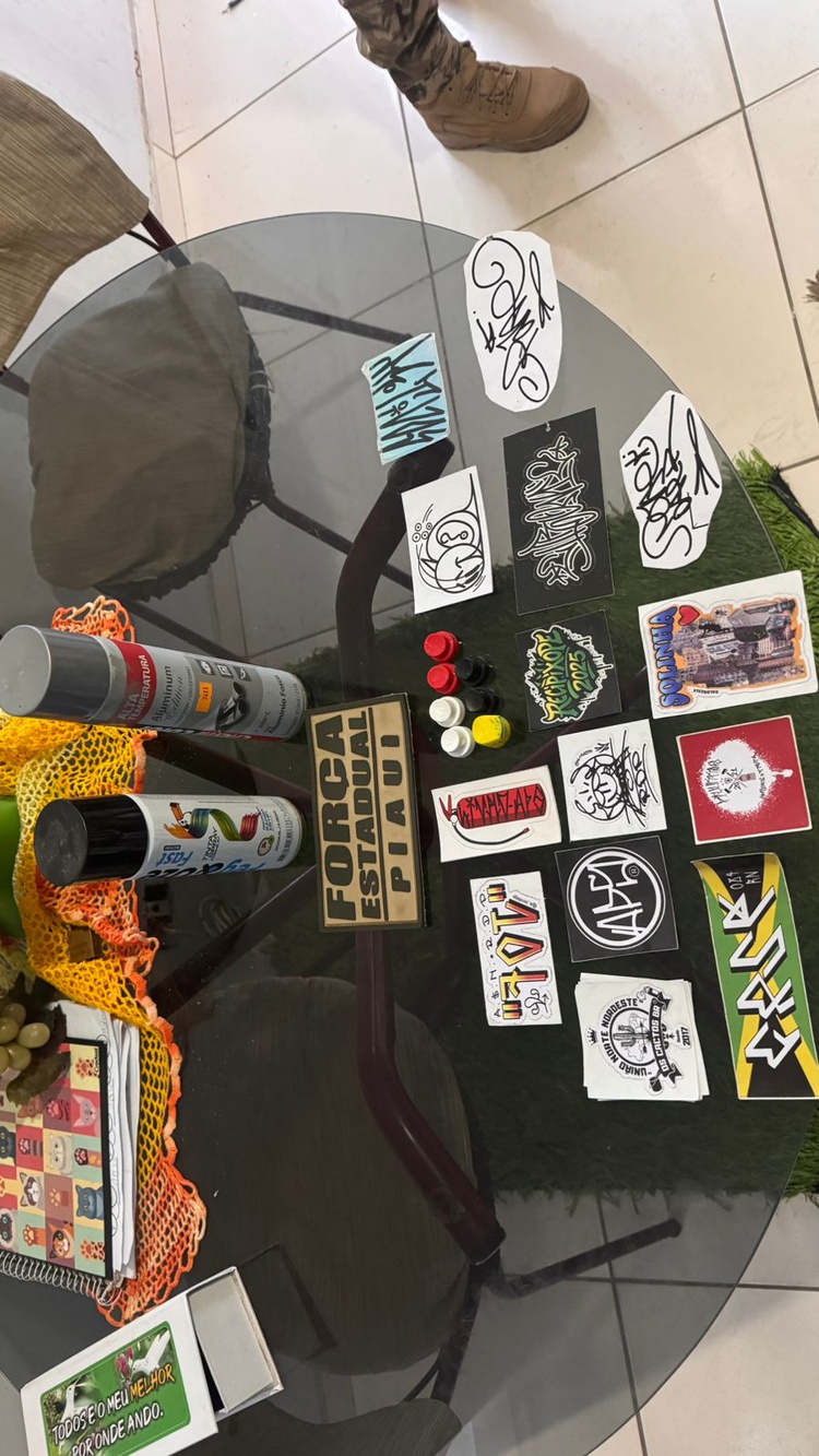 Pichadores e praticantes de 