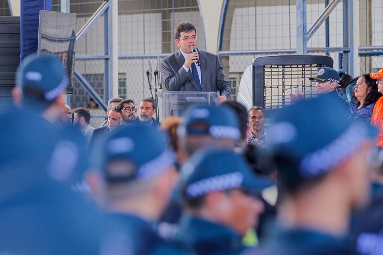 Governador Rafael sanciona lei que reorganiza estrutura da PM/PI